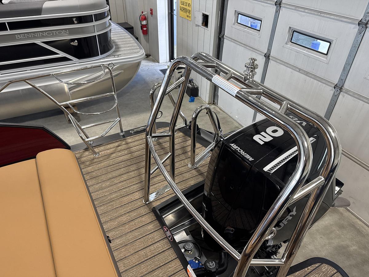 2027 Harris Cruiser 230 SLDH Tri-Toon W/Mercury 200HP