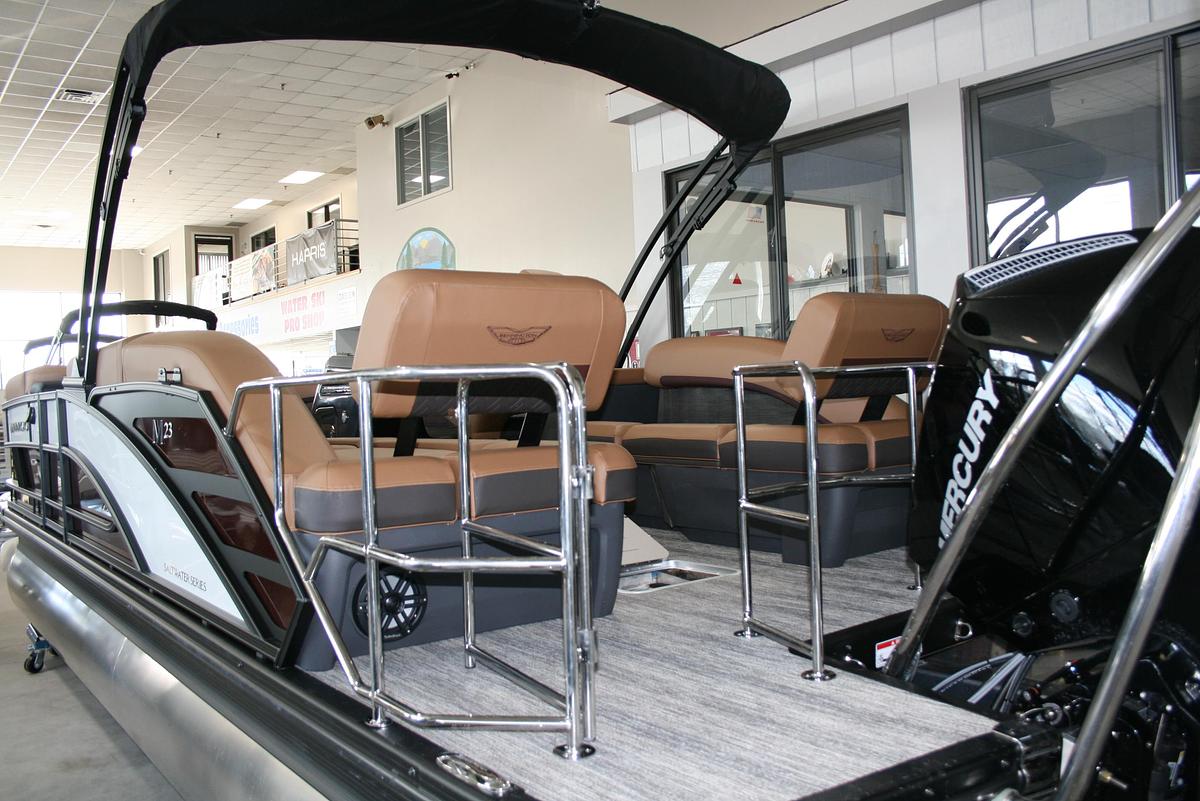 2026 Bennington 23MSLSF