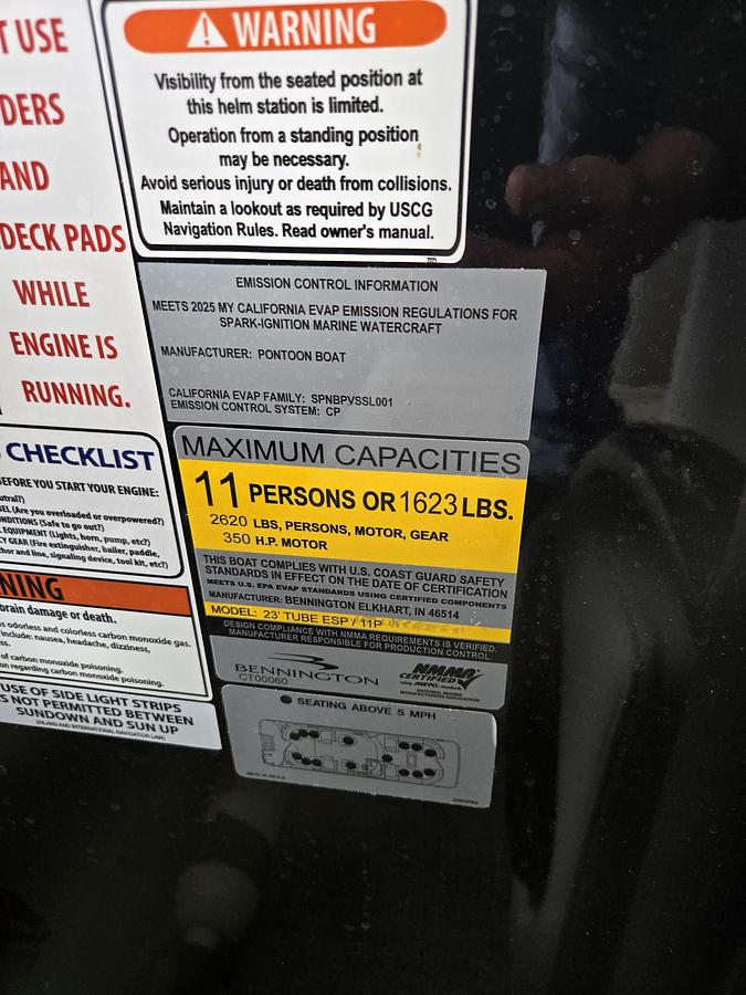 2026 Bennington 23 RX Fastback Arch