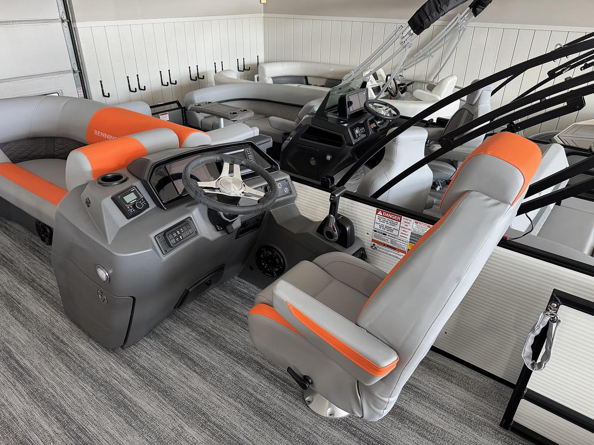 2026 Bennington 20SSB