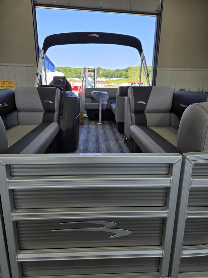 2027 Bennington 188S1L W/40HP Yamaha
