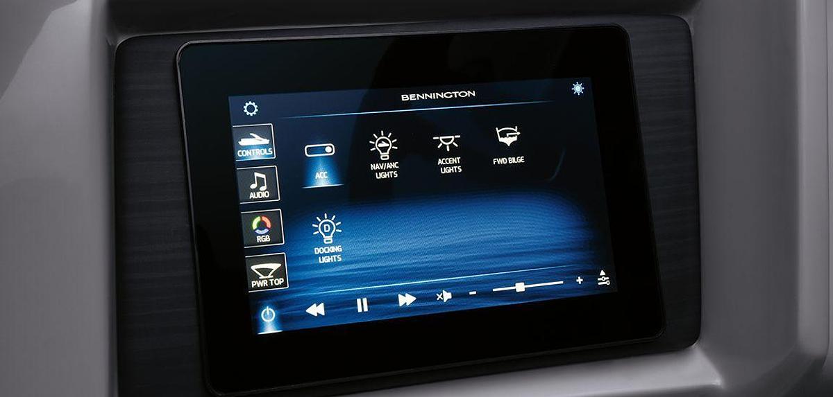 2026 Bennington L Bowrider Line