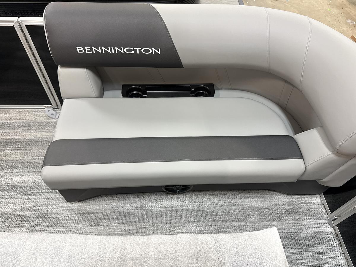 2027 Bennington 20SSB