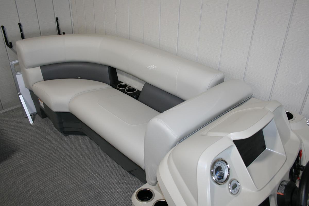 2026 Starcraft Marine LX 16 R