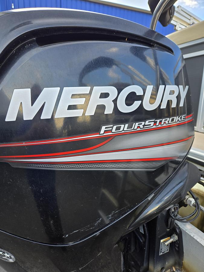 Used 2016 Cypress Cay Seabreeze 250