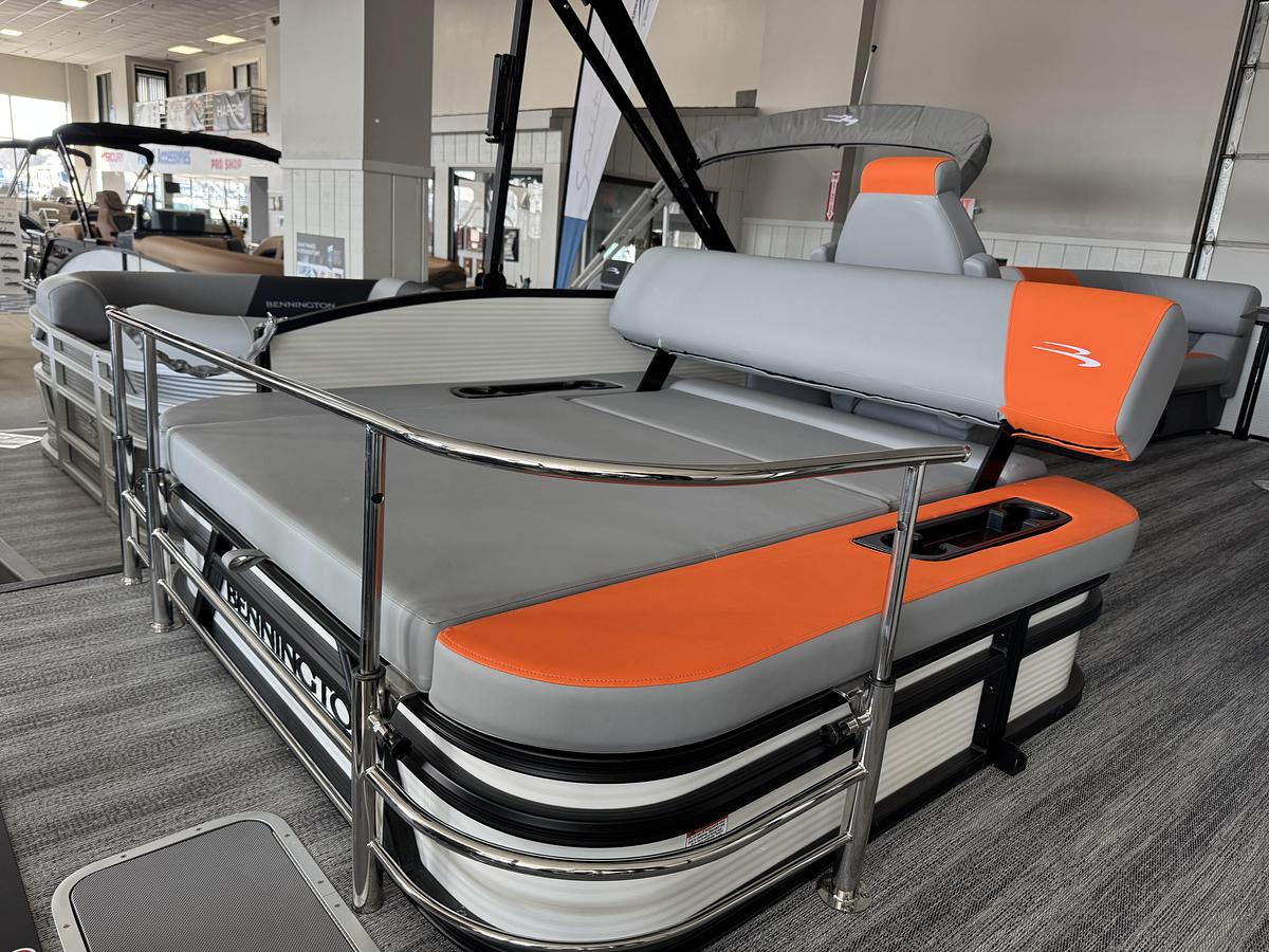 2026 Bennington 20SSB