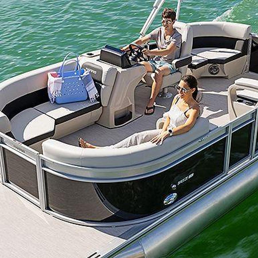 Used 2026 Harris Breeze 210