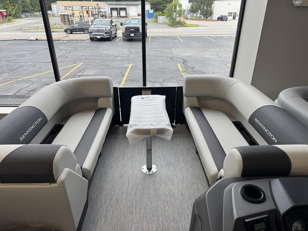 2027 Bennington 22S1SR Tri-Toon W/ Yamaha 150HP