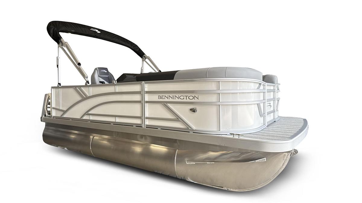 2027 Bennington 168SL w/40HP Yamaha