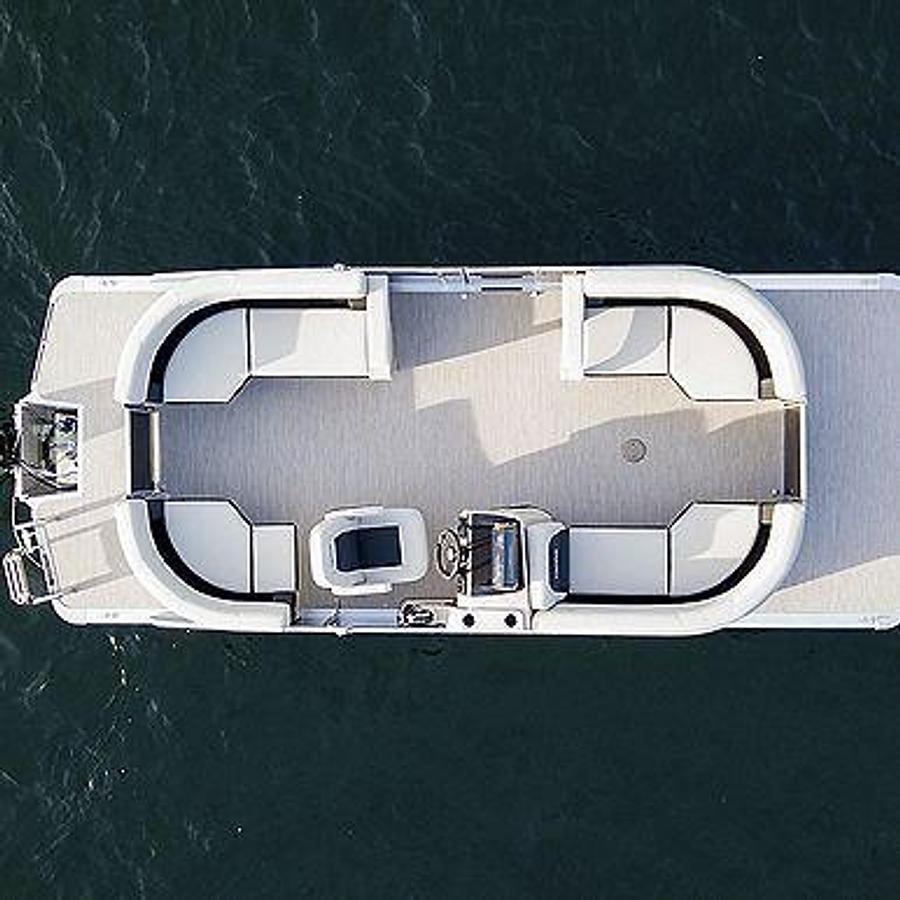 Used 2026 Harris Breeze 210