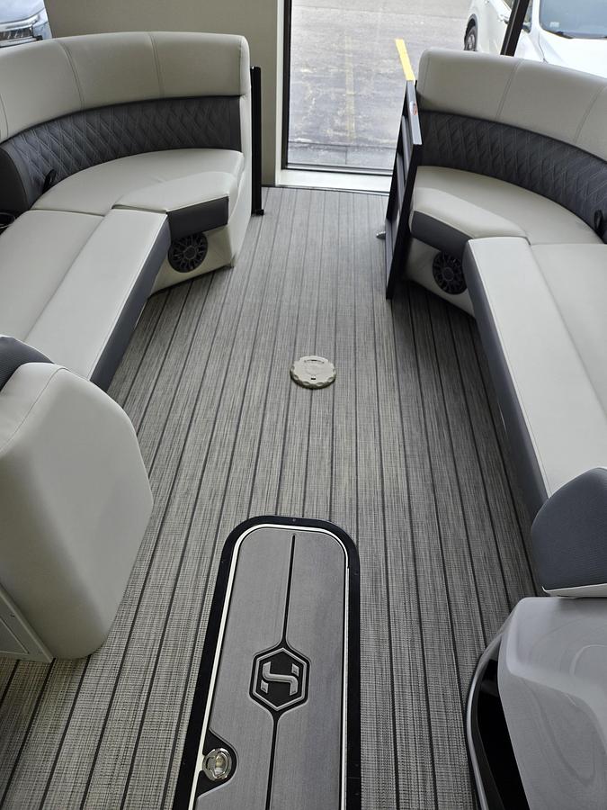 2027 Harris Cruiser 230 SLDH Tri-Toon W/Mercury 200HP
