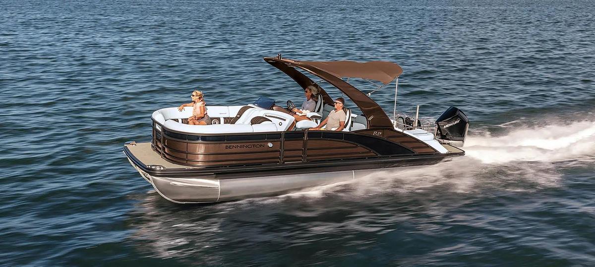 2026 Bennington R Line