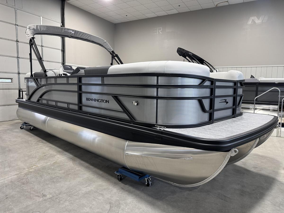 2027 Bennington 22S1SR Tri-Toon with Yamaha 200HP