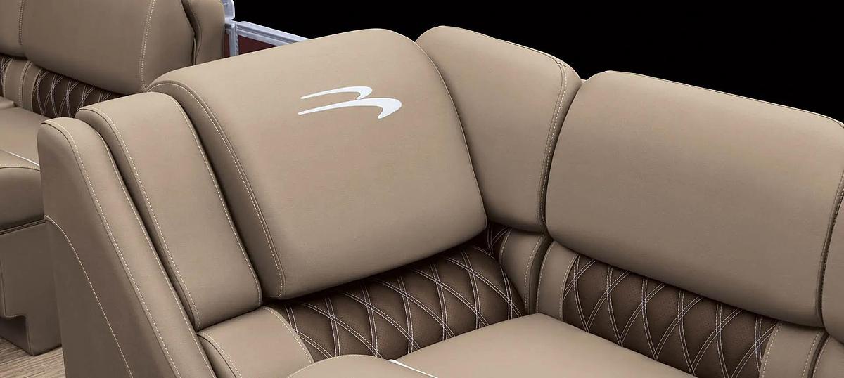 2026 Bennington R Line