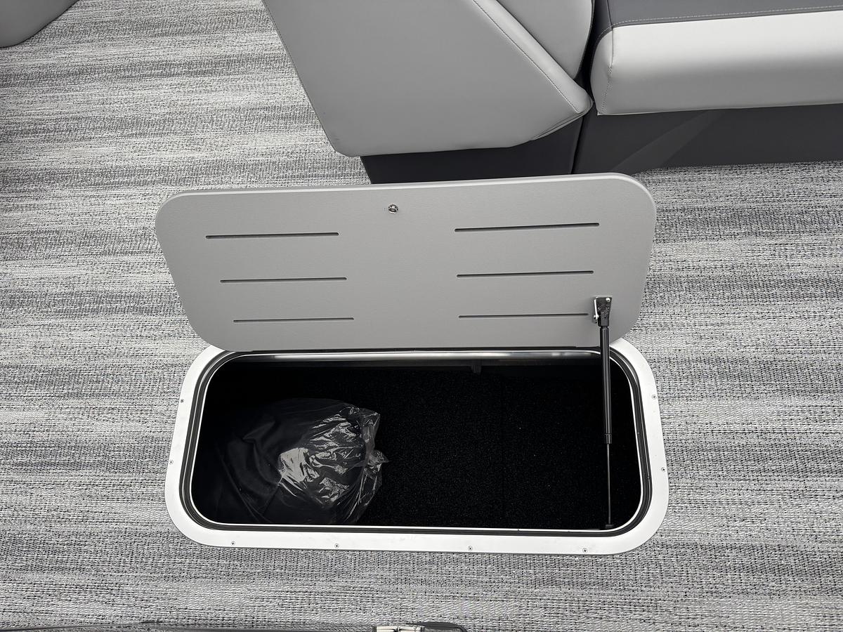 2026 Bennington 23SSBSF