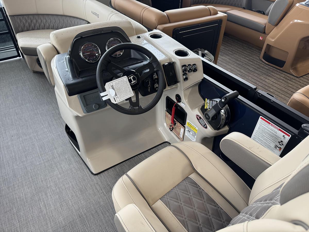 2027 Harris Cruiser 210 CWDH Tri-Toon W/Mercury 150HP