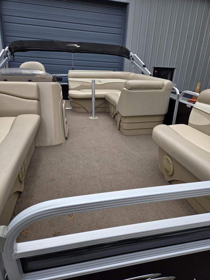 Used 2012 Bennington 20SL