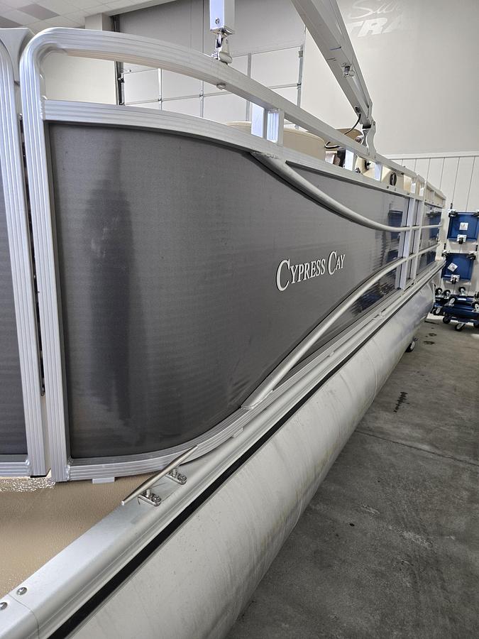 Used 2016 Cypress Cay Seabreeze 250