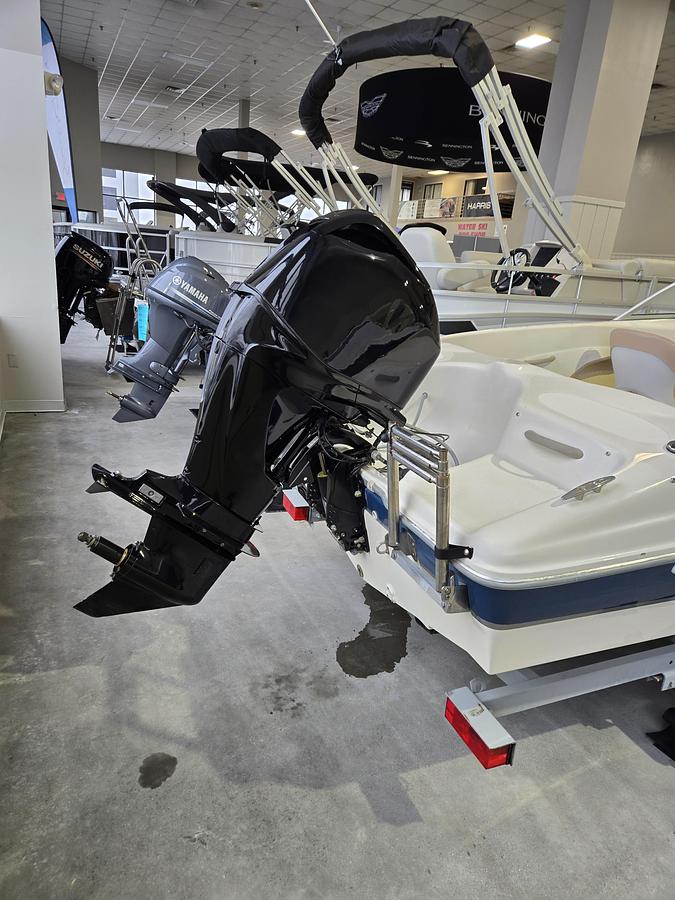 Used 2001 Bayliner 160 Capri bowrider