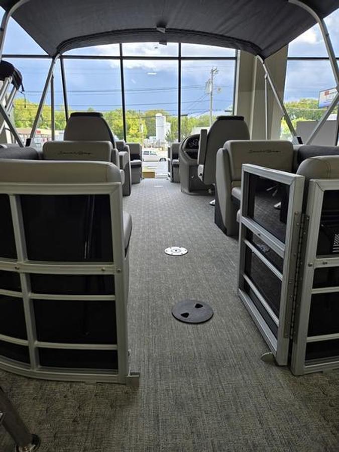 2026 South Bay 222RS LE Rear Seating 25"