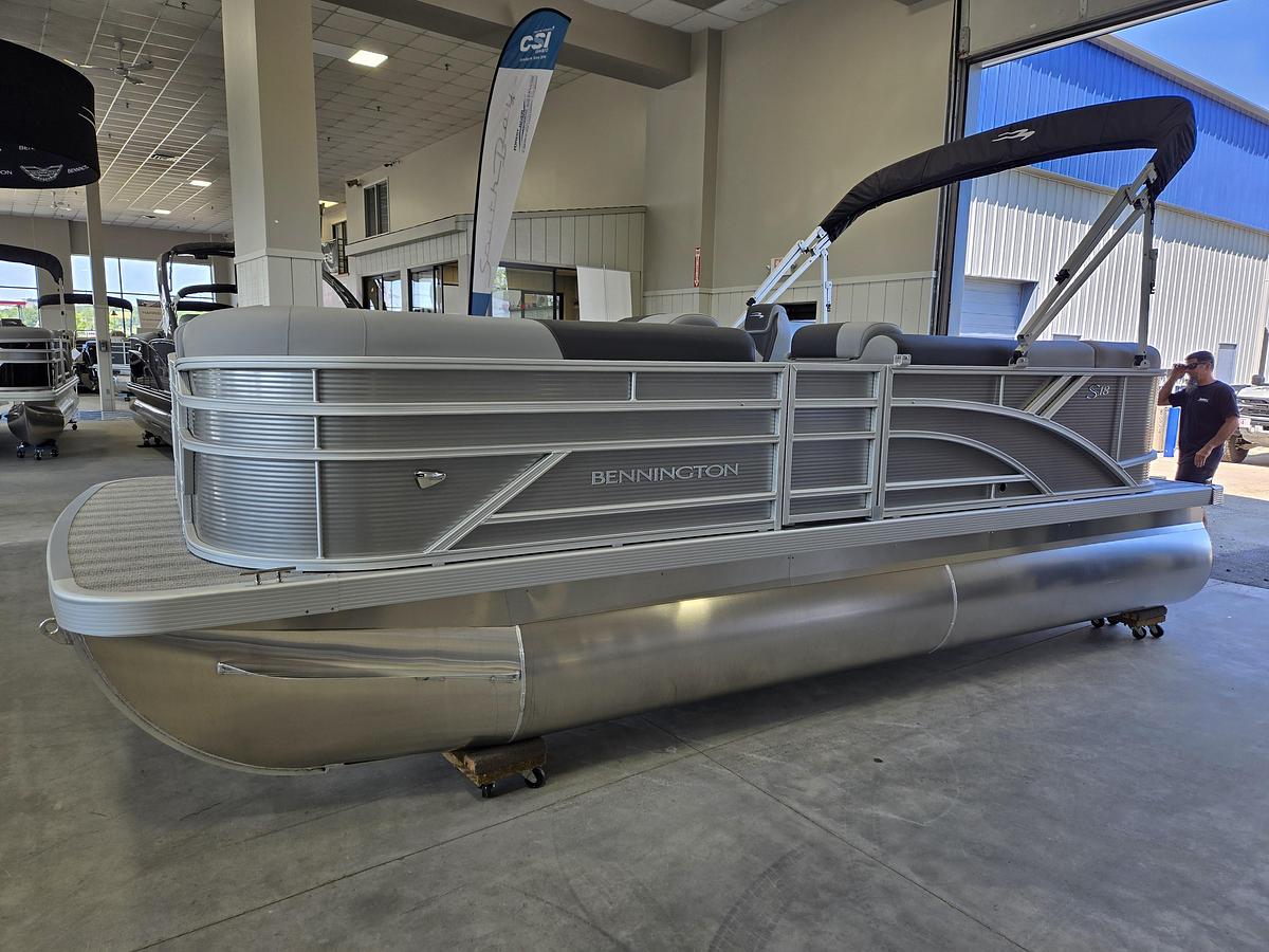2027 Bennington 188S1L W/40HP Yamaha