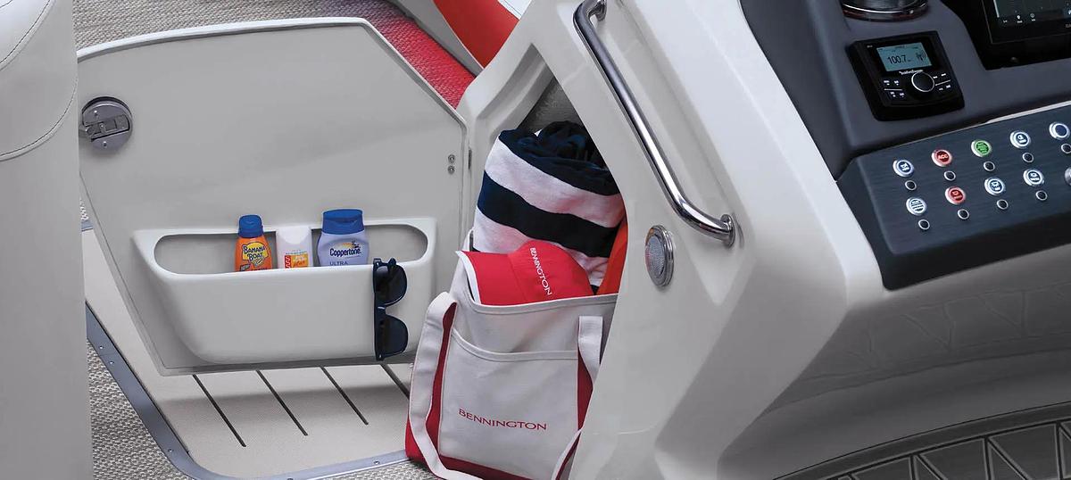 2026 Bennington Q Line