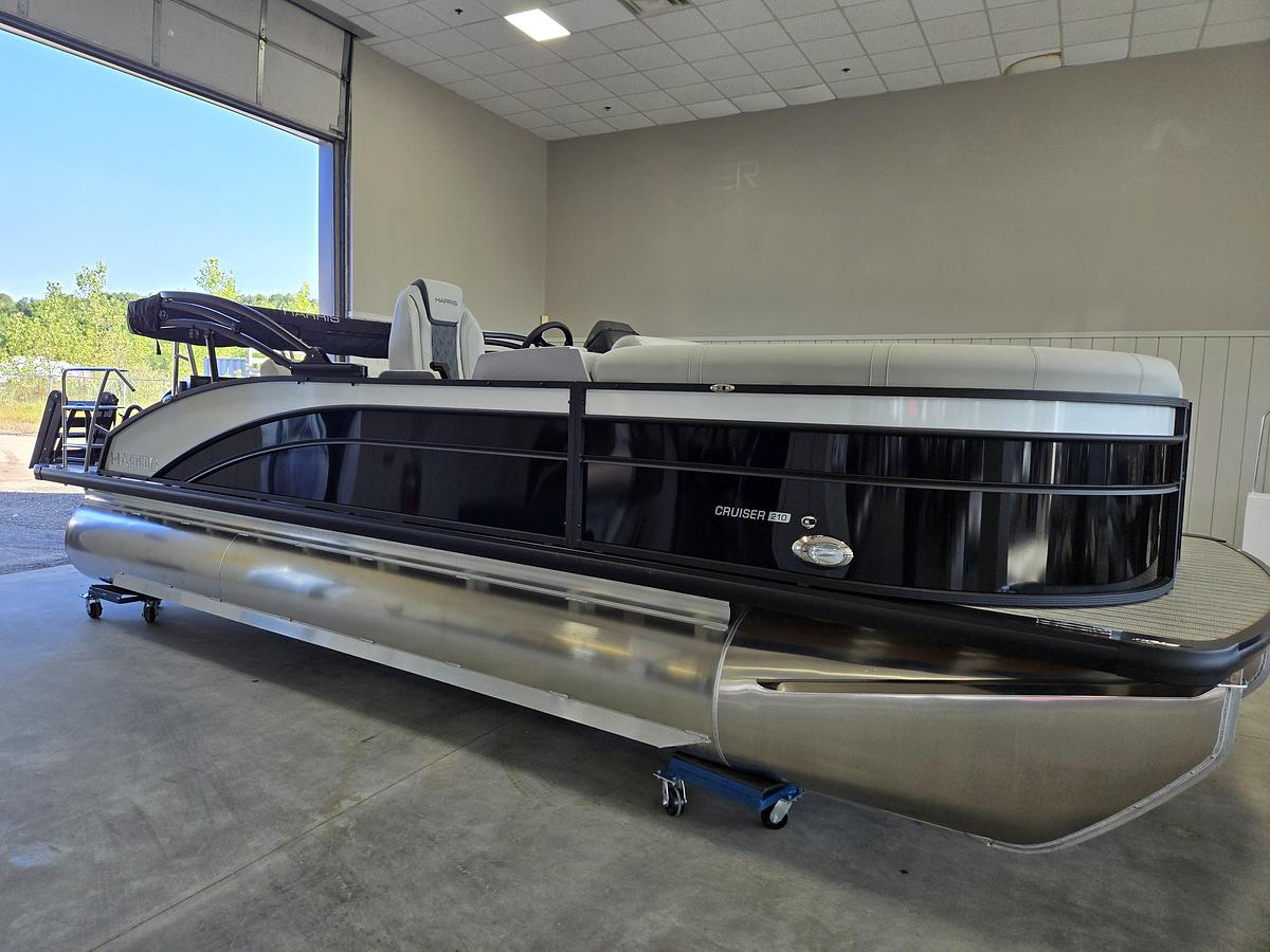 2027 Harris Cruiser 210 SL Tri-Toon W/Mercury 150HP