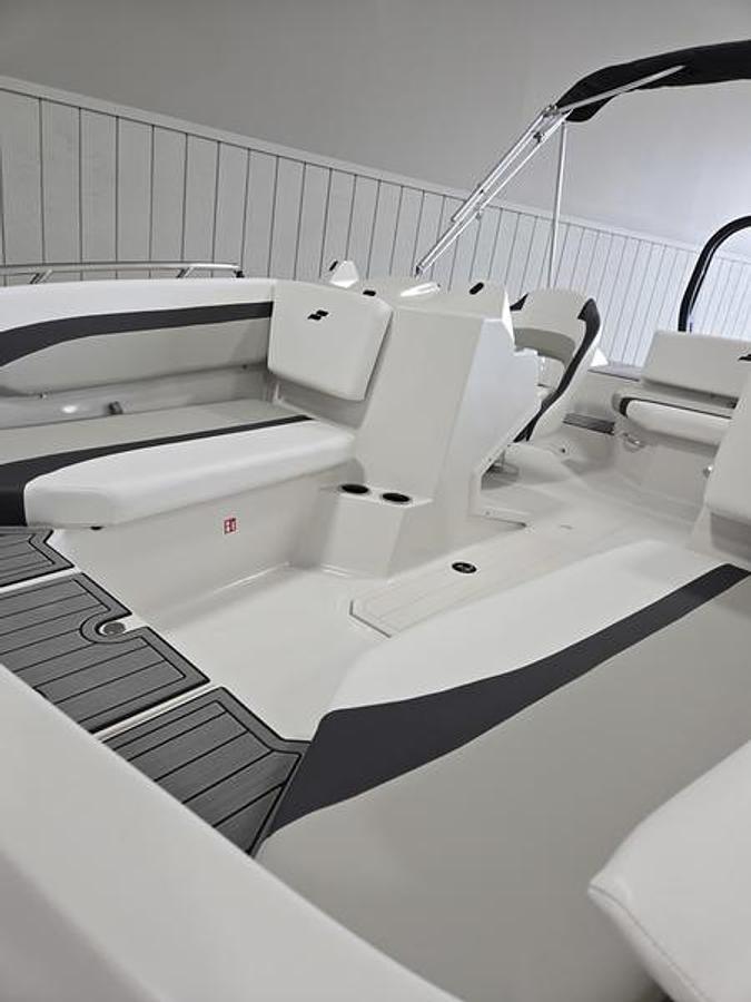 2026 Starcraft Marine SVX 171 OB