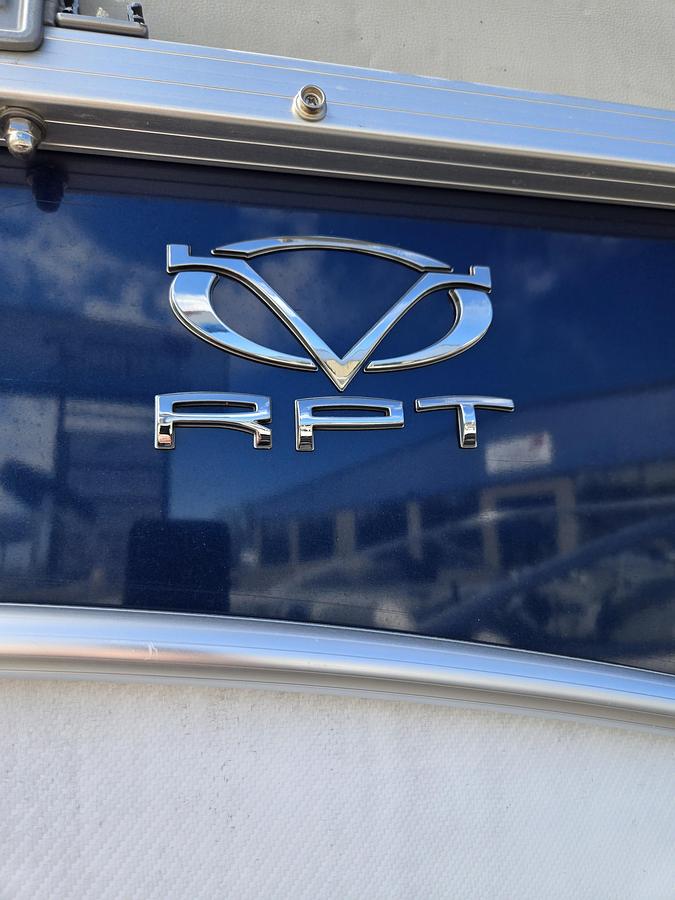 Used 2018 Sylvan 8522 LZ