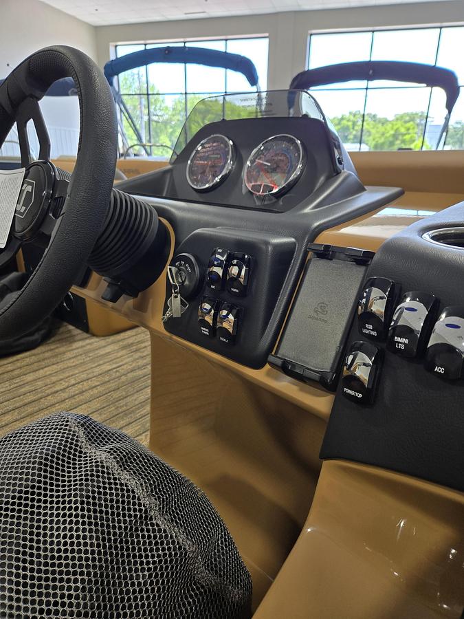 2027 Harris Cruiser 210 SLDH Tri-Toon W/Mercury 150HP