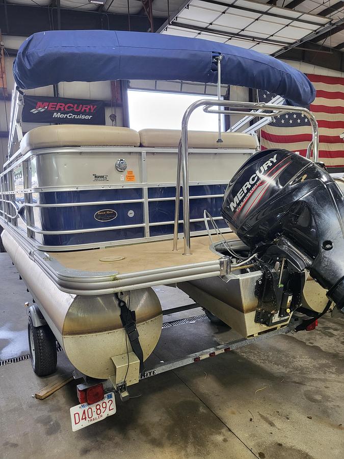 Used 2015 Xcursion 21 Cruise