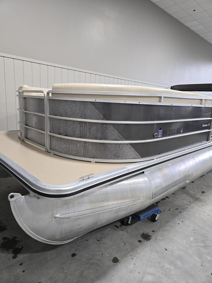 Used 2016 Cypress Cay Seabreeze 250