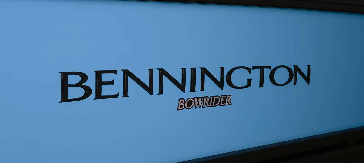 2026 Bennington L Bowrider Line