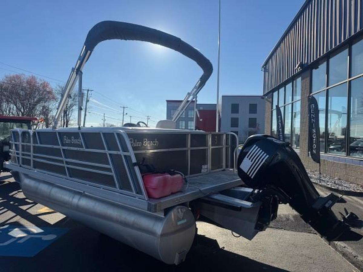 Used 2015 Premier Palm Beach 180 pontoon