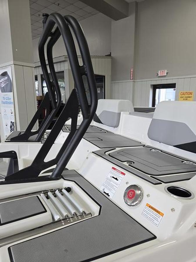 2026 Starcraft Marine SV OB 16 OB