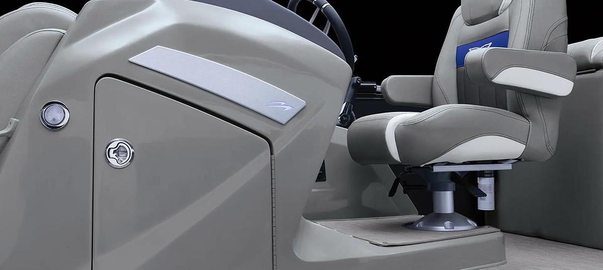 2026 Bennington LX Sport Line