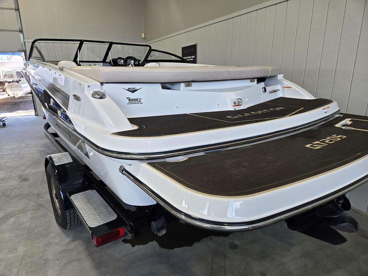 Used 2019 Glastron GT205