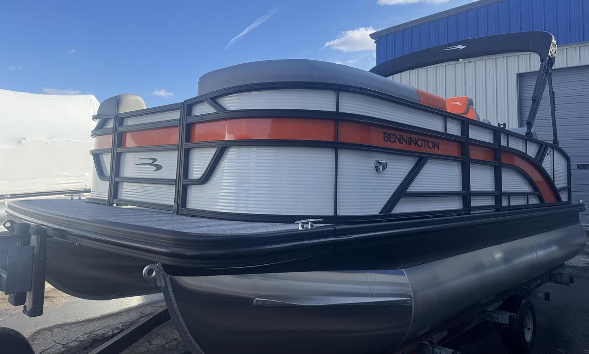 2026 Bennington 20SSB