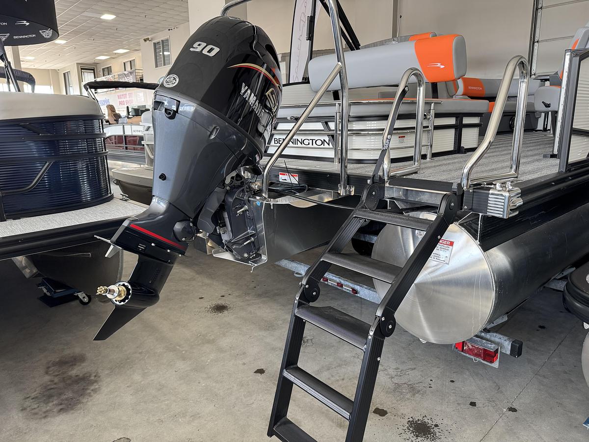 2026 Bennington 20SSB