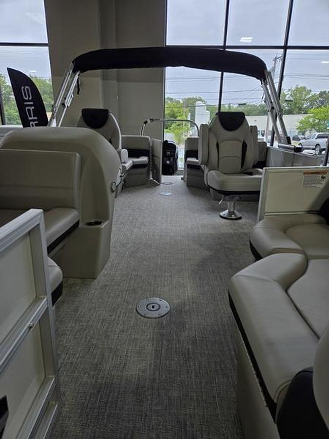 2026 South Bay 220RS LE Rear Seating 25"