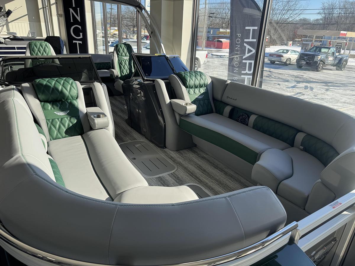 2026 Bennington 25QSBWSF