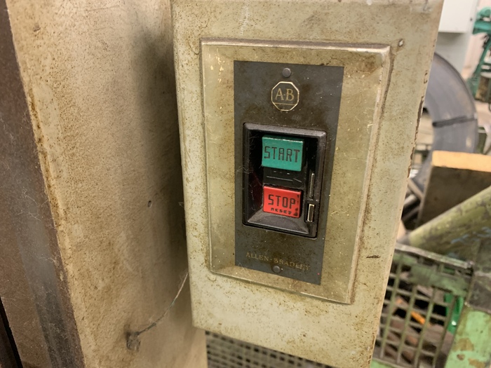 Used EXCELLO MODEL 174 CENTER LAPPING MACHINE