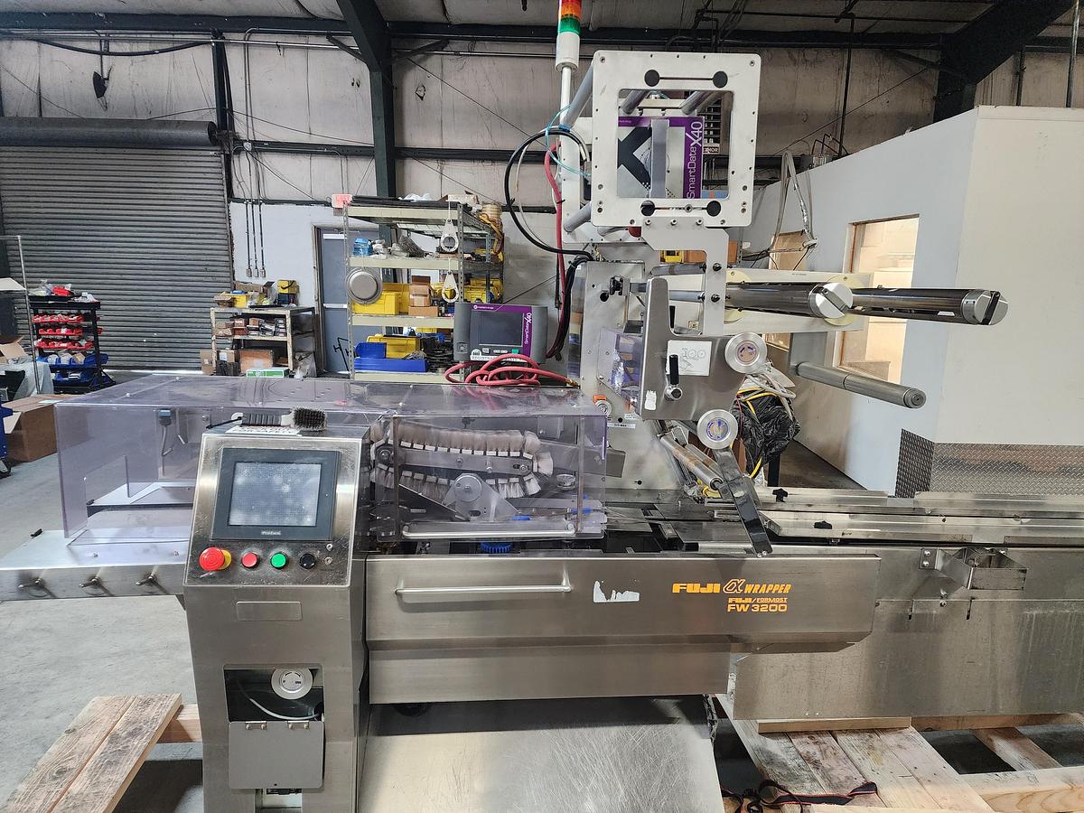 Used 2016 Fuji FW3200 Wrapper