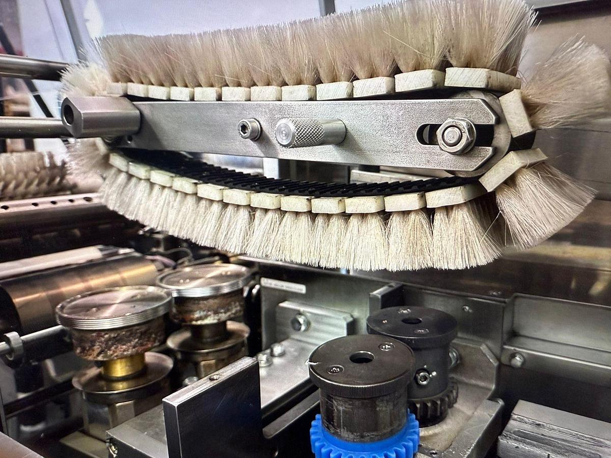 Used Fuji FW3200 Wrapper