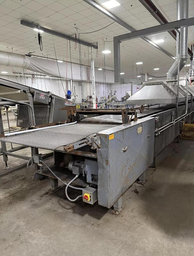 Used 1983 APV wenrer lehara WL convection oven