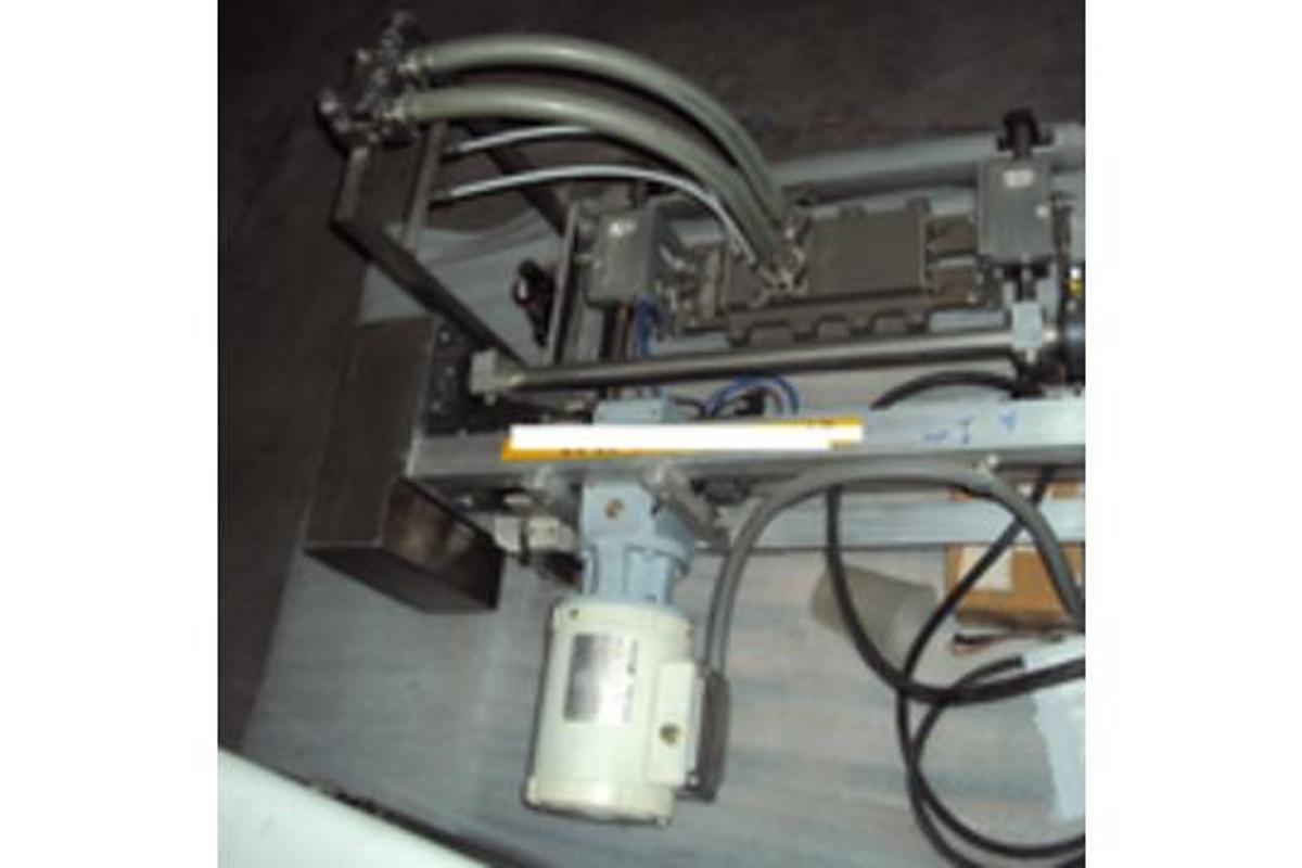 Used Oakes 01P58 - Traveling Depositor