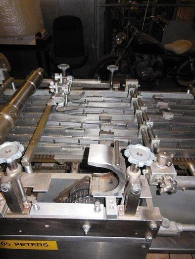 Used Peters - PT4 Sandwiching Machine