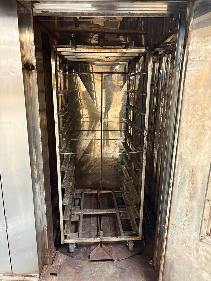 Used Lucky and Hobart Bakers Aid Used Rack Ovens