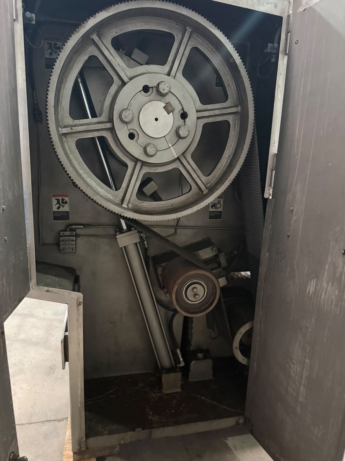 Used 2005 Peerless SD9