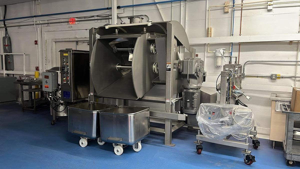 Used 2025 Topos Mondial 900 lb